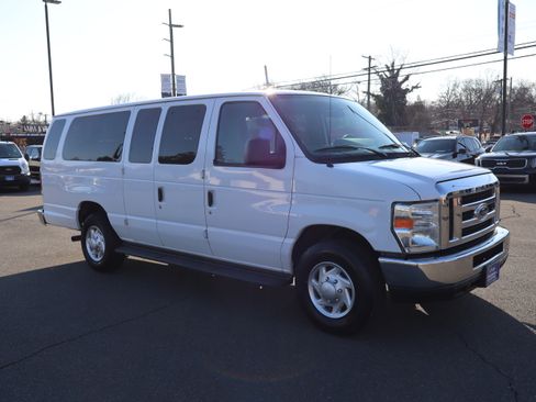Used 2012 Ford E-350 and Econoline 350 XLT image 10