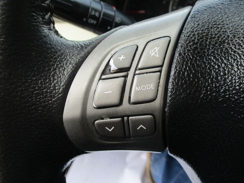 Used 2010 Subaru Impreza 2.5i Premium image 23