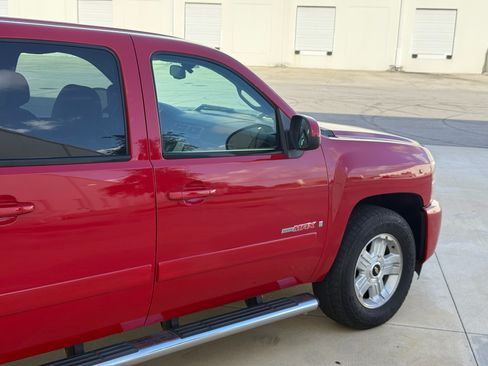Used 2007 Chevrolet Silverado 1500 LTZ image 43