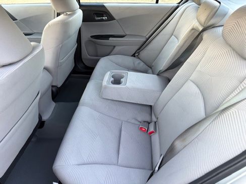 Used 2014 Honda Accord LX image 13