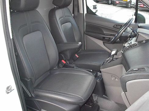 Used 2019 Ford Transit Connect XL image 10