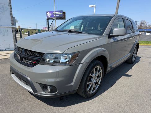 Used 2019 Dodge Journey GT image 3