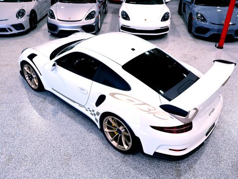 Used 2016 Porsche 911 GT3 RS RWD image 10