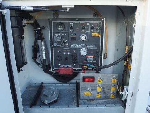 Used 2016 Mercedes-Benz Sprinter 3500 image 34