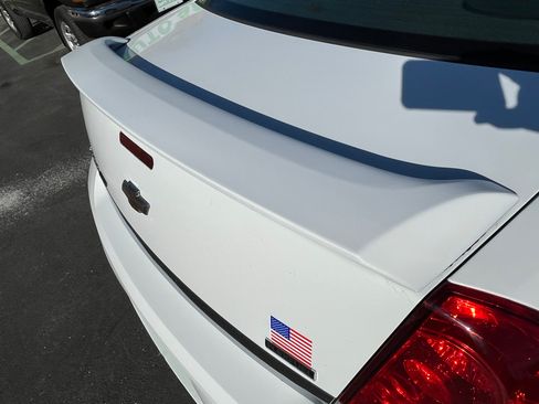 Used 2011 Chevrolet Impala LS image 13