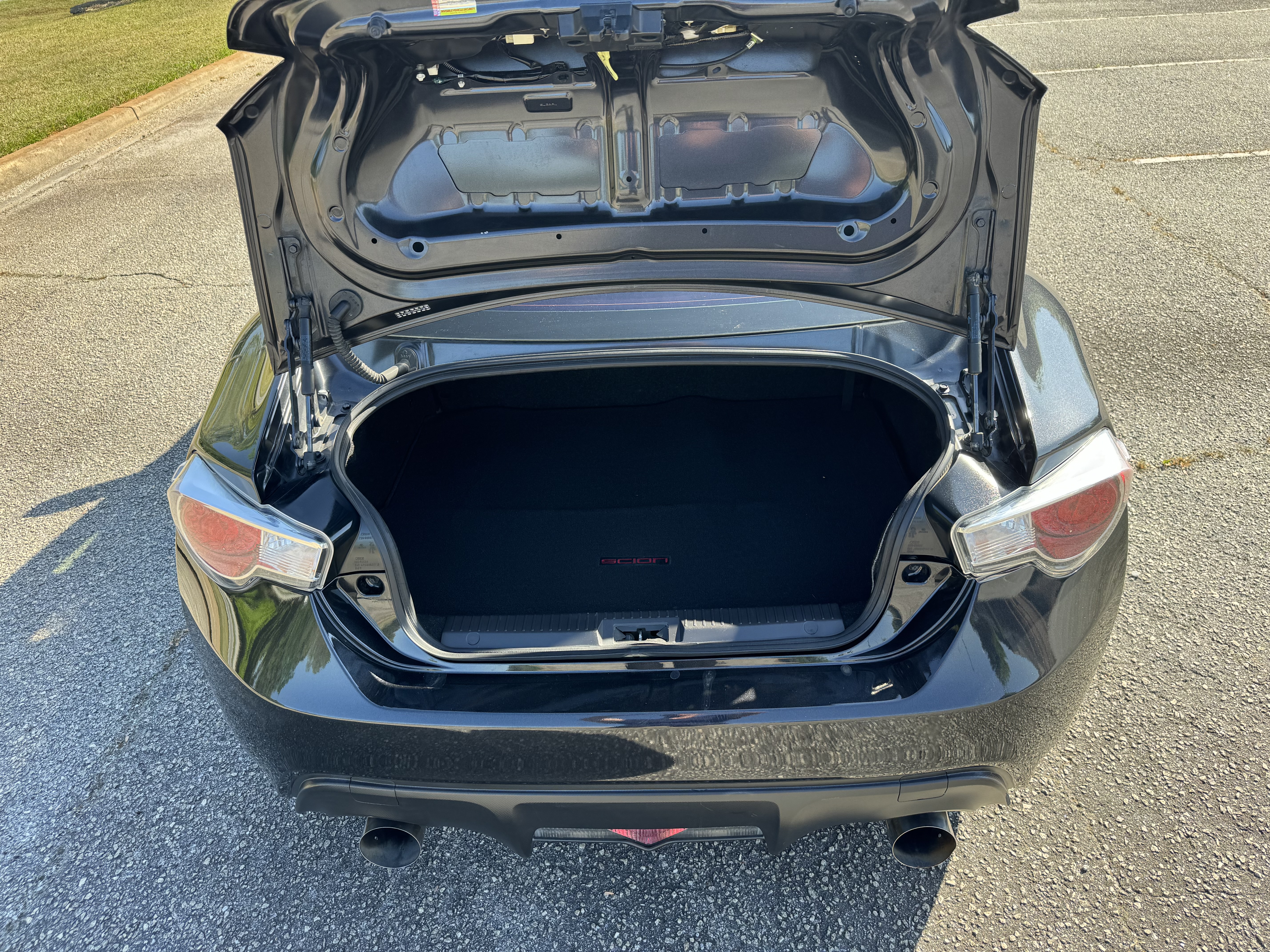 Used 2016 Scion FR-S UNAVAIL RWD image 22
