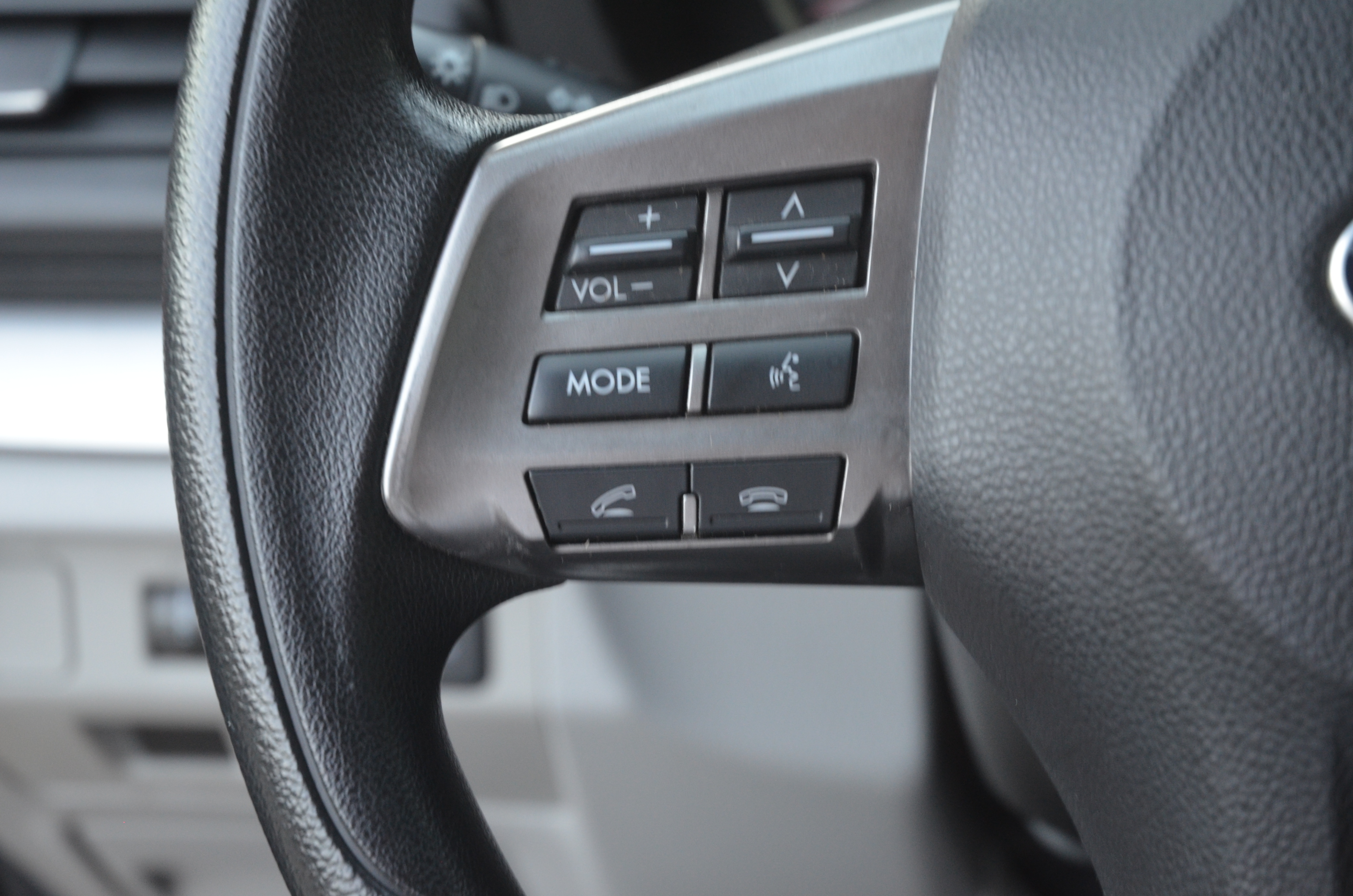 Used 2014 Subaru Forester 2.5i AWD/4WD image 13