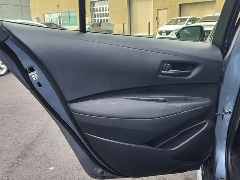 Used 2022 Toyota Corolla LE image 18