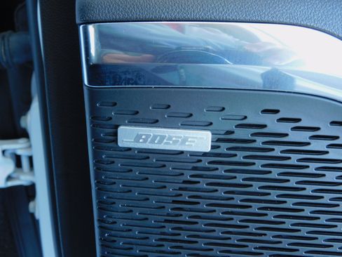 Certified 2025 GMC Acadia Elevation image 5