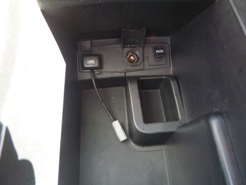Used 2014 Honda CR-V FWD LX image 22