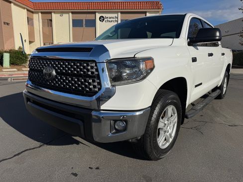 Used 2018 Toyota Tundra SR5 image 5