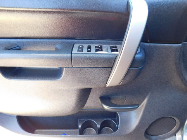 Used 2012 Chevrolet Silverado 1500 2WD Crew Cab LT image 11