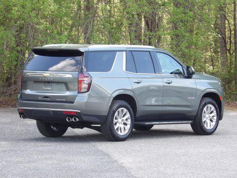 Used 2024 Chevrolet Tahoe Premier image 9