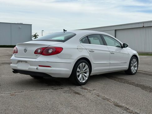 Used 2012 Volkswagen CC Sport FWD image 9