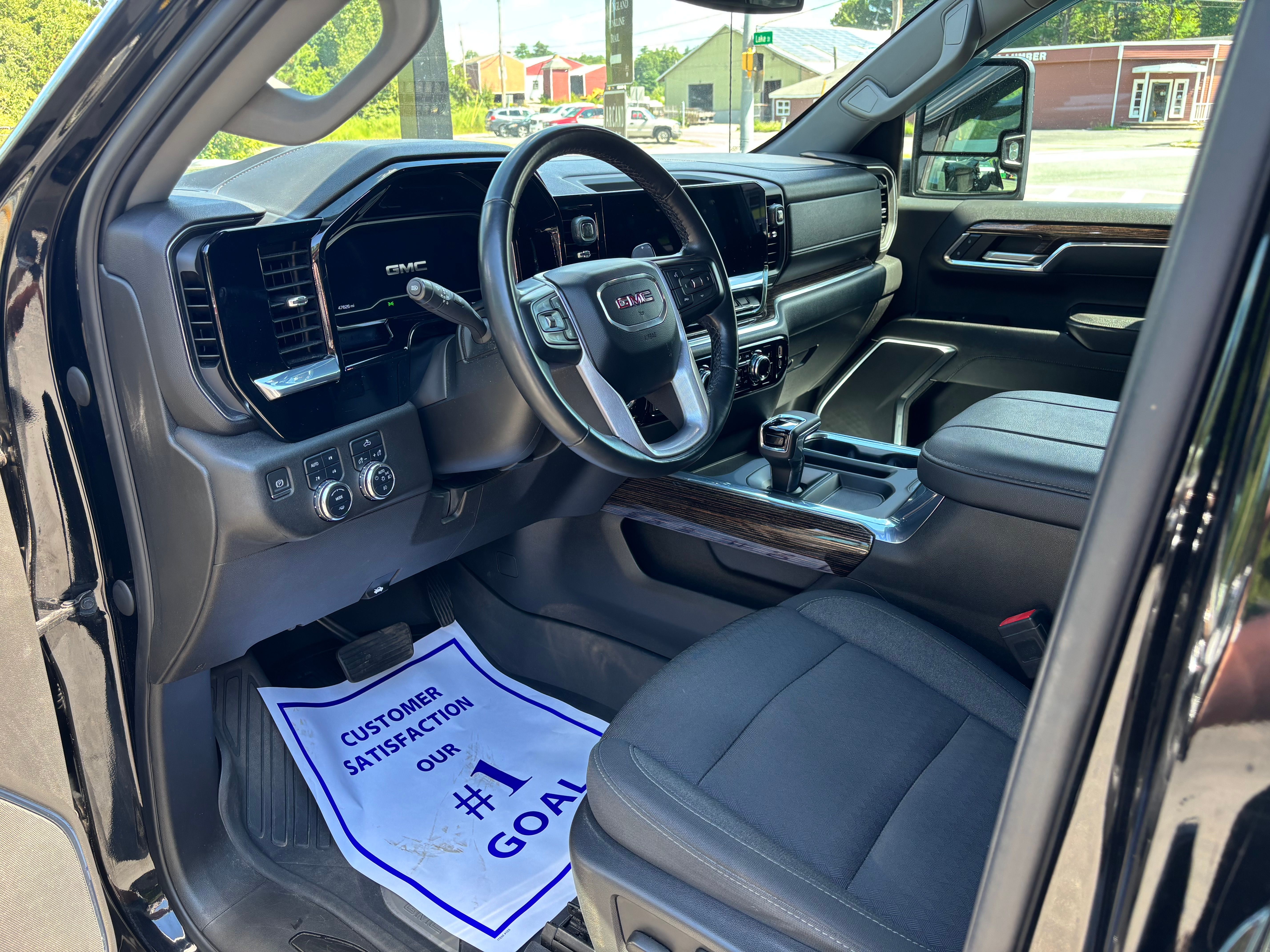 Used 2023 GMC Sierra 1500 4x4 Double Cab Elevation image 5