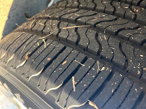 Used 2017 Ford Taurus SEL image 37