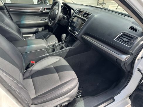 Used 2018 Subaru Legacy 2.5i Limited AWD/4WD image 14