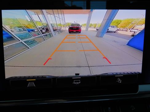 Used 2024 Chevrolet Silverado 1500 LT Trail Boss image 10