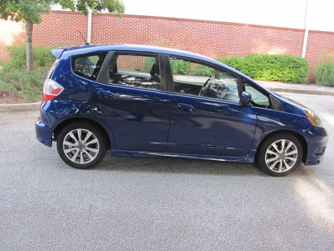 Used 2013 Honda Fit Sport image 5
