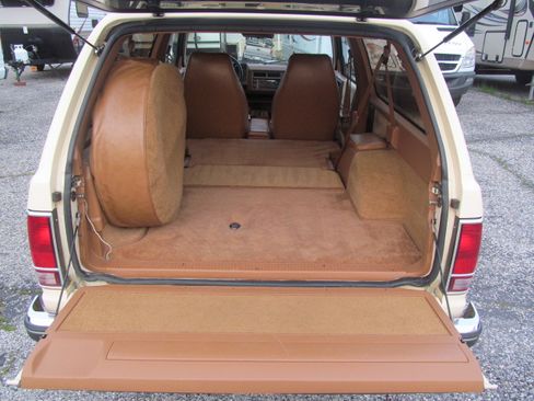 Used 1989 Chevrolet S10 Blazer image 19