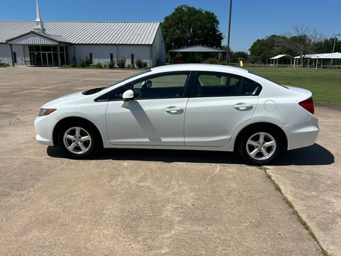 Used 2012 Honda Civic Natural Gas image 8