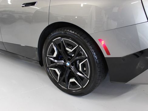 Used 2024 BMW iX M60 AWD/4WD image 12