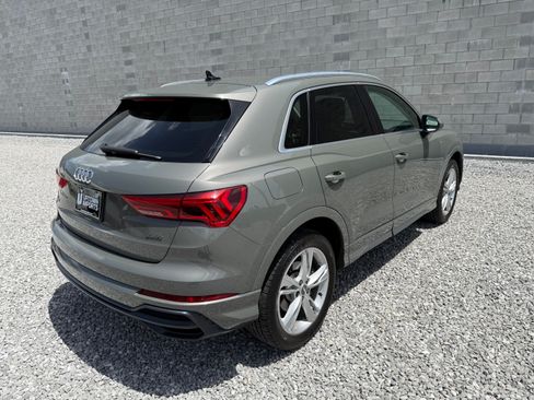 Used 2020 Audi Q3 quattro 2.0T Premium w/ S Line AWD/4WD image 14