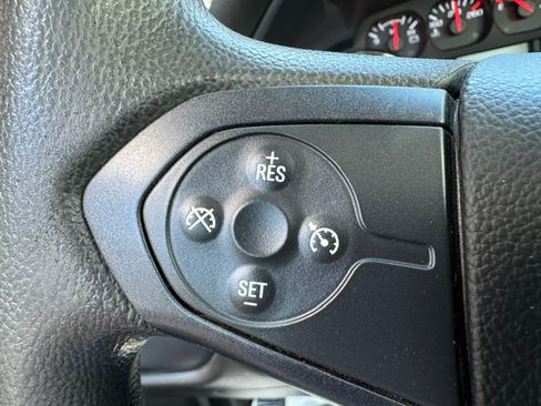 Used 2016 Chevrolet Silverado 3500 2WD Regular Cab image 10