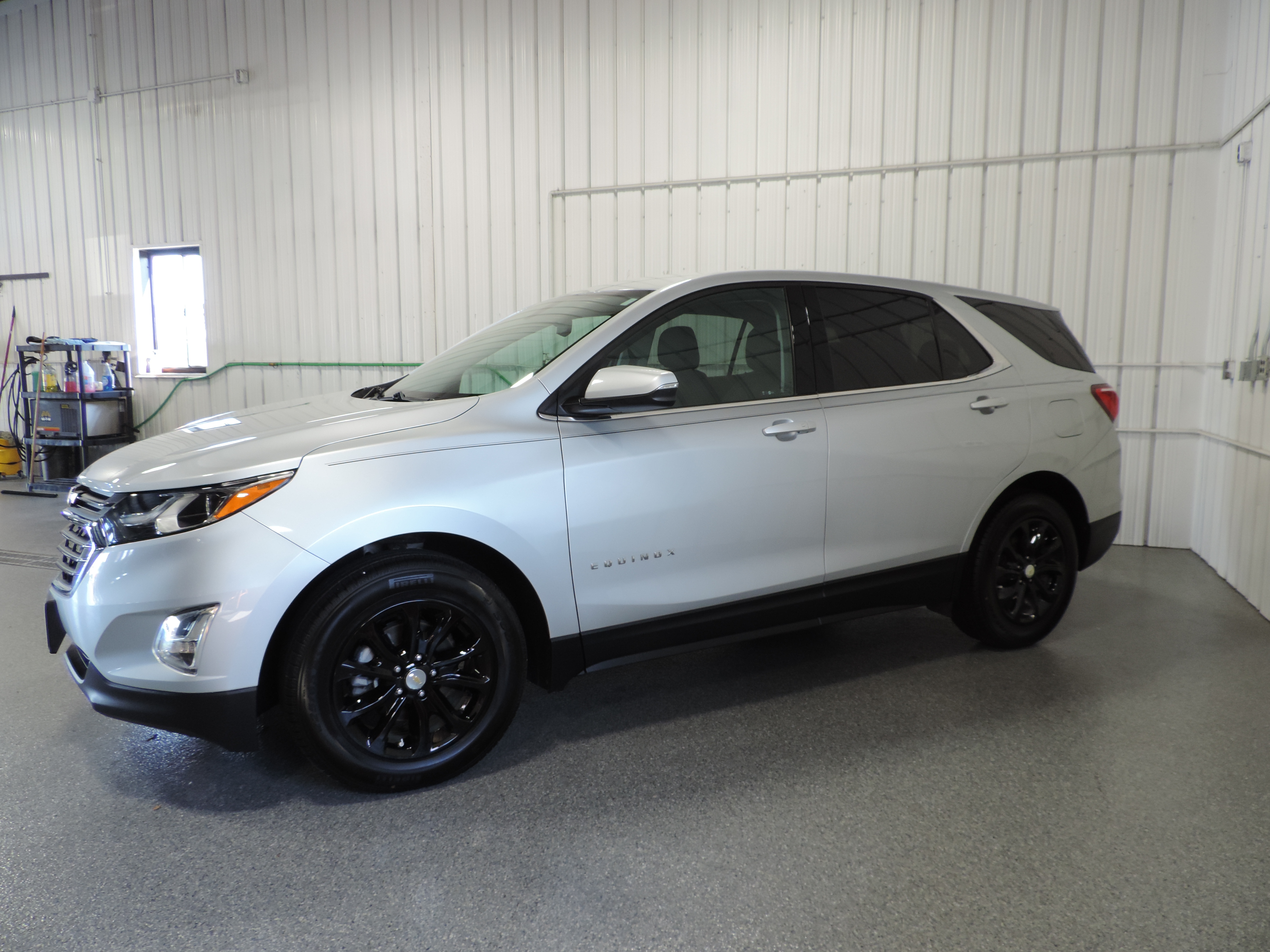 Used 2018 Chevrolet Equinox FWD LT w/ 1LT image 4