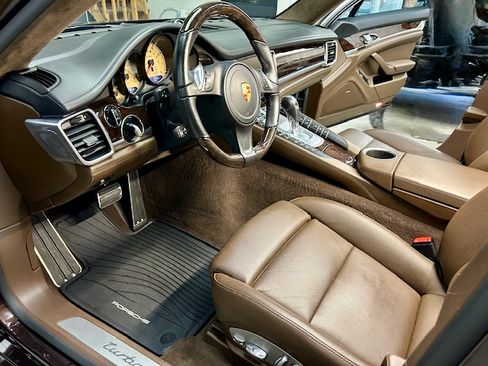 Used 2016 Porsche Panamera Exclusive Series image 15