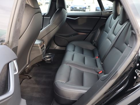 Used 2021 Tesla Model S Long Range Plus image 13