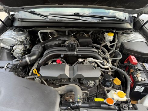 Used 2019 Subaru Legacy 2.5i Sport AWD/4WD image 8