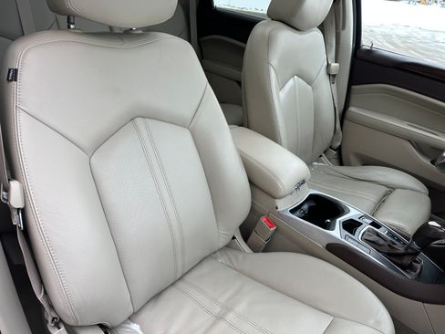 Used 2011 Cadillac SRX Performance image 14