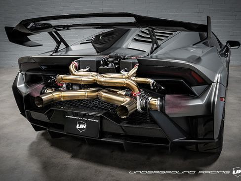 Used 2021 Lamborghini Huracan STO image 1