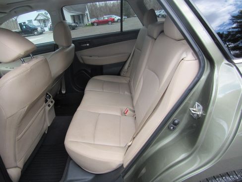 Used 2017 Subaru Outback 3.6R Limited image 13