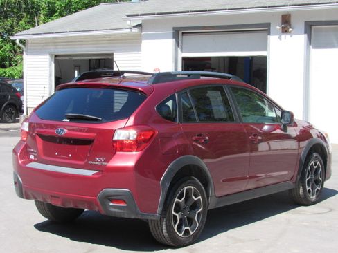 Used 2013 Subaru XV Crosstrek 2.0i Premium AWD/4WD image 6