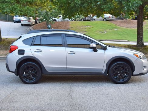 Used 2014 Subaru XV Crosstrek 2.0i Premium image 5