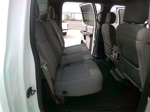 Used 2019 Ford F150 XLT image 8