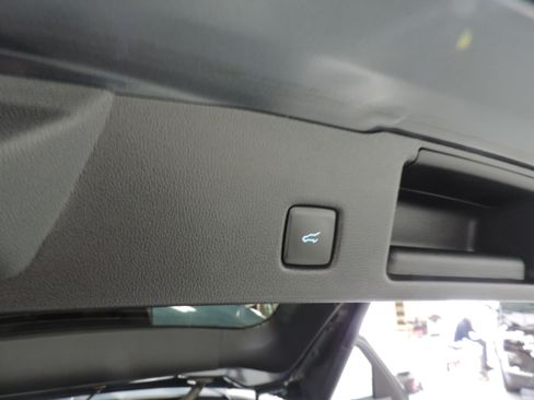 Used 2022 Ford Escape SE image 26