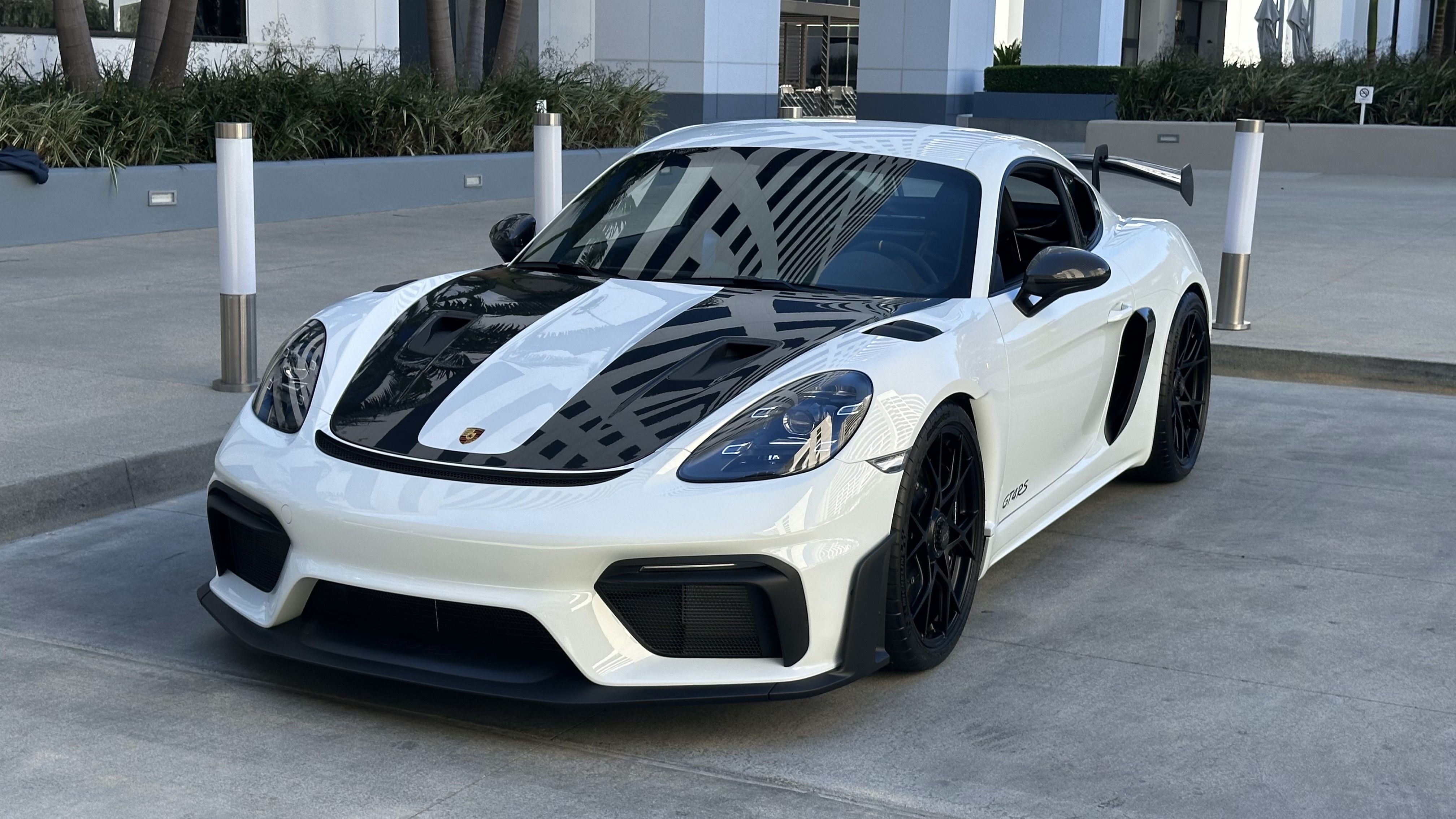 Used 2024 Porsche 718 Cayman GT4 RS RWD image 50