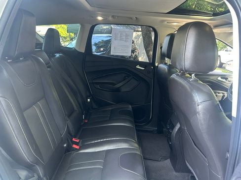 Used 2013 Ford Escape FWD Titanium image 24