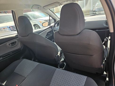 Used 2015 Toyota Yaris LE image 44