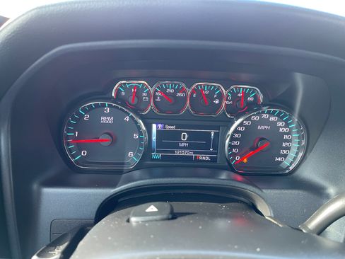 Used 2018 Chevrolet Silverado 1500 LT image 11