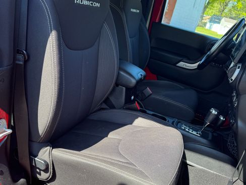 Used 2014 Jeep Wrangler 4WD Rubicon image 20