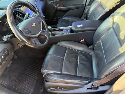 Used 2014 Chevrolet Impala LTZ image 14