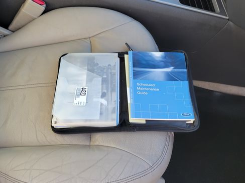 Used 2009 Ford Edge SEL image 22