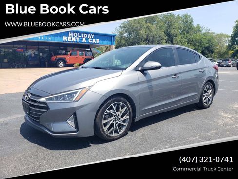 Used 2019 Hyundai Elantra SEL image 1