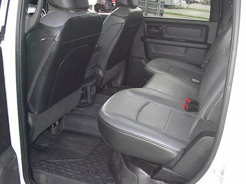 Used 2022 RAM 2500 Tradesman RWD image 13