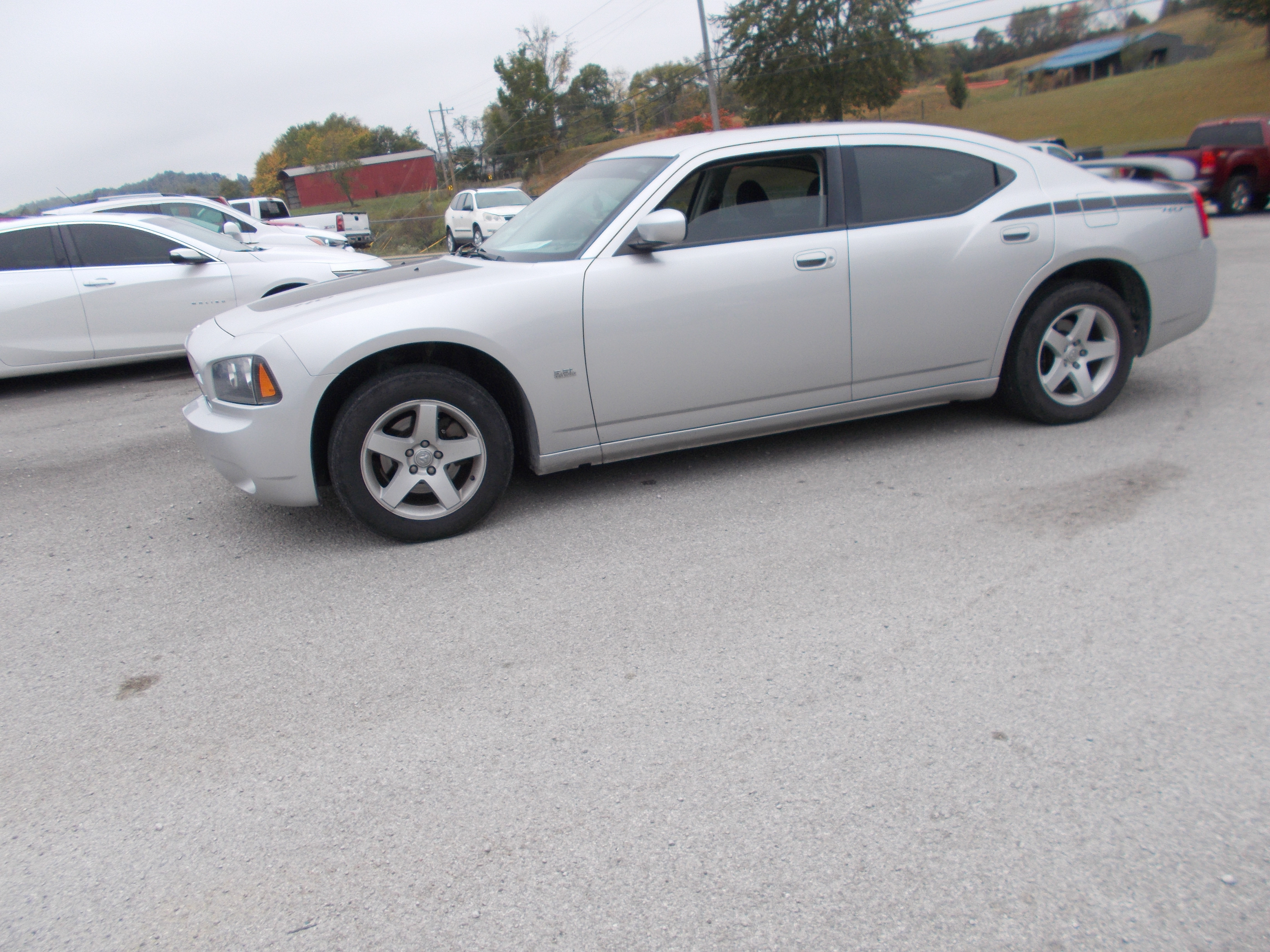 Used 2010 Dodge Charger UNAVAIL RWD image 1