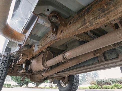 Used 1999 Ford F350 XLT image 87